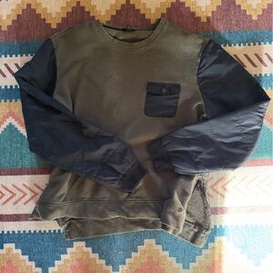 Men’s two tone Target sweatshirt XL Green and Black